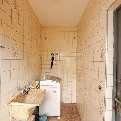 Casa à venda com 125m², 3 quartos e 4 vagas Casa à venda com 125m², 3 quartos e 4 vagasÁrea de Serviço