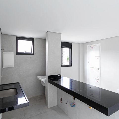 Apartamento à venda com 61m², 2 quartos e 1 vagaSala/Cozinha
