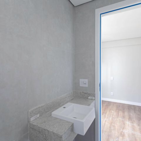 Apartamento à venda com 61m², 2 quartos e 1 vagaBanheiro da suíte 