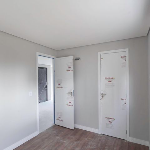 Apartamento à venda com 61m², 2 quartos e 1 vagaSemi suíte 