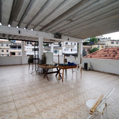 Casa à venda com 130m², 4 quartos e 1 vagaTerraço