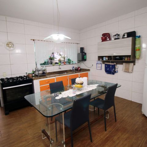 Casa à venda com 130m², 4 quartos e 1 vagaCozinha