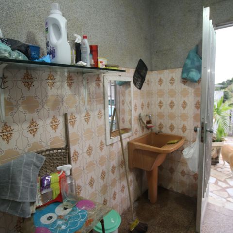 Casa à venda com 130m², 4 quartos e 1 vagaLavanderia