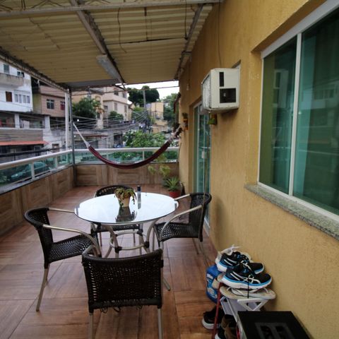 Casa à venda com 130m², 4 quartos e 1 vagaVaranda