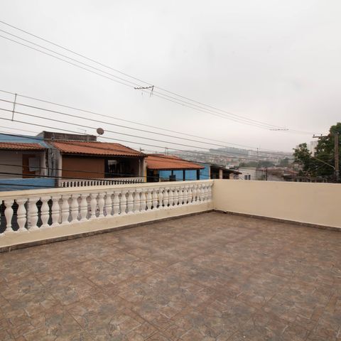 Casa para alugar com 183m², 2 quartos e 2 vagasVaranda Quarto 2