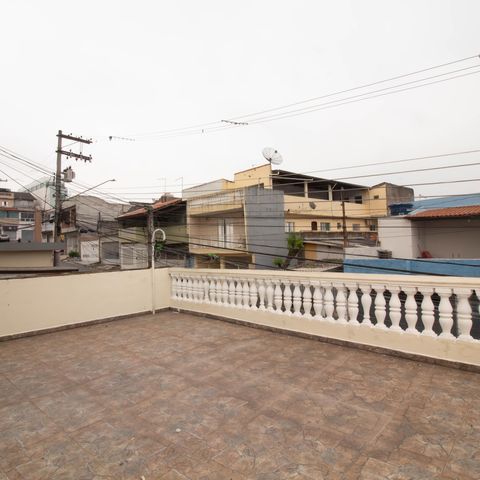 Casa para alugar com 183m², 2 quartos e 2 vagasVaranda Quarto 2