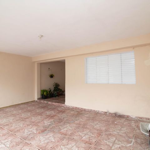 Casa para alugar com 183m², 2 quartos e 2 vagasÁrea comum