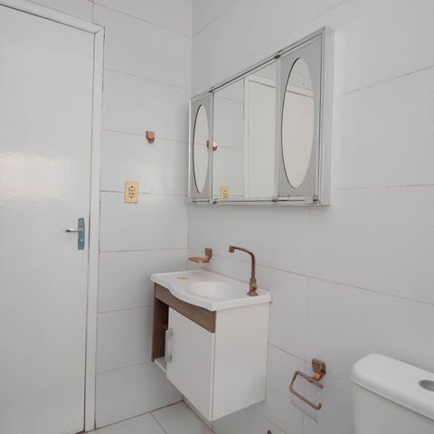 Casa para alugar com 183m², 2 quartos e 2 vagasBanheiro