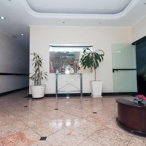 Apartamento à venda com 80m², 2 quartos e 1 vagaÁrea Comum - Hall