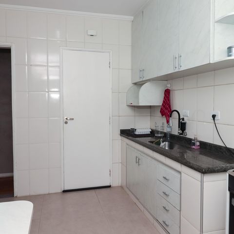 Apartamento à venda com 80m², 2 quartos e 1 vagaCozinha