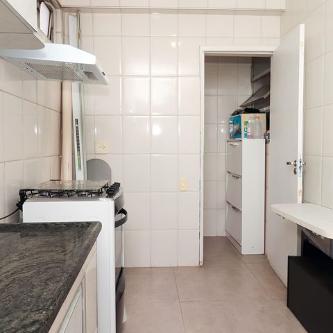 Apartamento à venda com 80m², 2 quartos e 1 vagaCozinha
