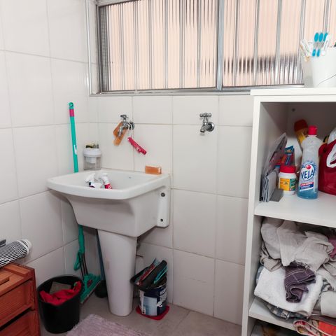 Apartamento à venda com 80m², 2 quartos e 1 vagaÁrea de Serviço