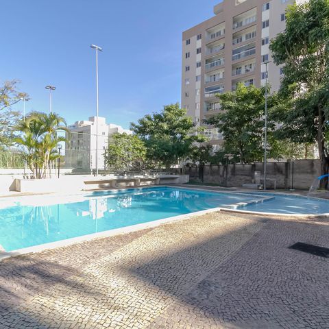 Apartamento à venda com 79m², 3 quartos e 1 vaga Apartamento à venda com 79m², 3 quartos e 1 vagaÁrea comum - Piscina