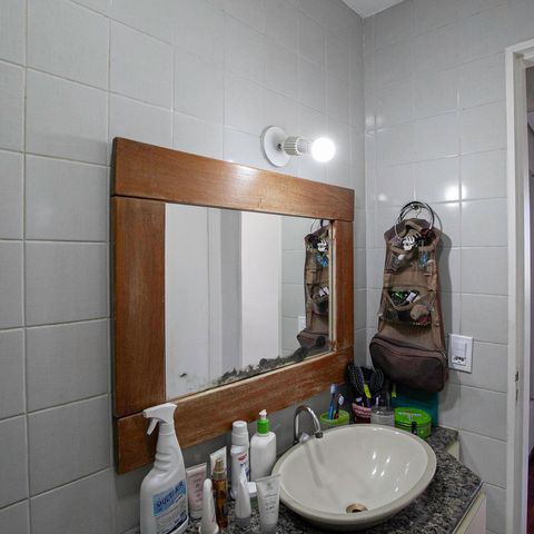 Apartamento à venda com 79m², 3 quartos e 1 vaga Apartamento à venda com 79m², 3 quartos e 1 vagaBanheiro social