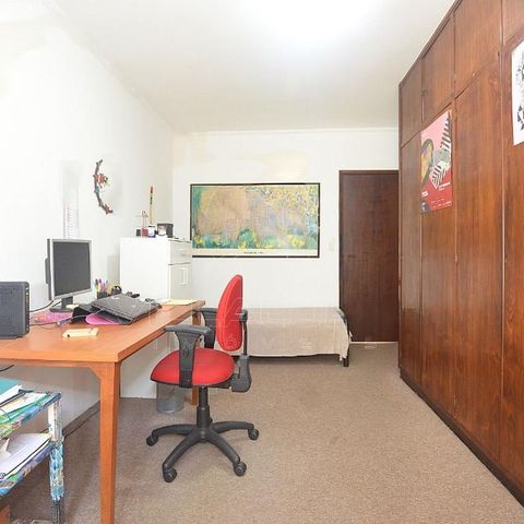 Casa à venda com 250m², 3 quartos e 3 vagas