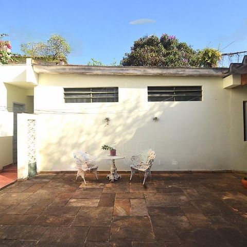 Casa à venda com 250m², 3 quartos e 3 vagas