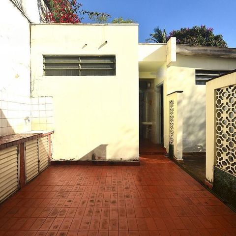 Casa à venda com 250m², 3 quartos e 3 vagas
