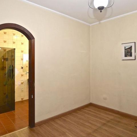 Casa à venda com 333m², 4 quartos e 4 vagas