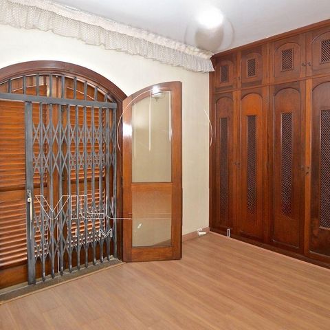 Casa à venda com 333m², 4 quartos e 4 vagas