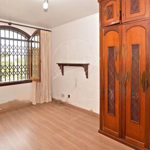 Casa à venda com 333m², 4 quartos e 4 vagas