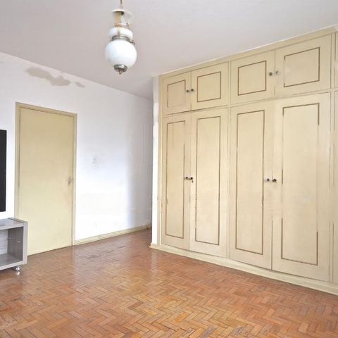 Casa à venda com 348m², 4 quartos e 5 vagas