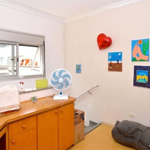 Casa à venda com 131m², 3 quartos e 2 vagas