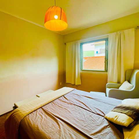 Casa à venda com 241m², 4 quartos e 2 vagas Casa à venda com 241m², 4 quartos e 2 vagasQuarto 2