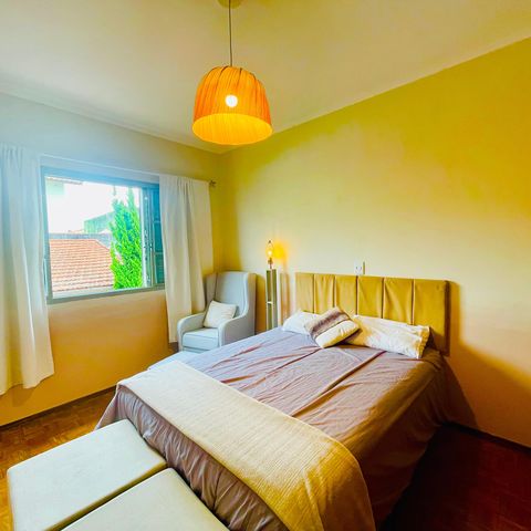 Casa à venda com 241m², 4 quartos e 2 vagas Casa à venda com 241m², 4 quartos e 2 vagasQuarto 2