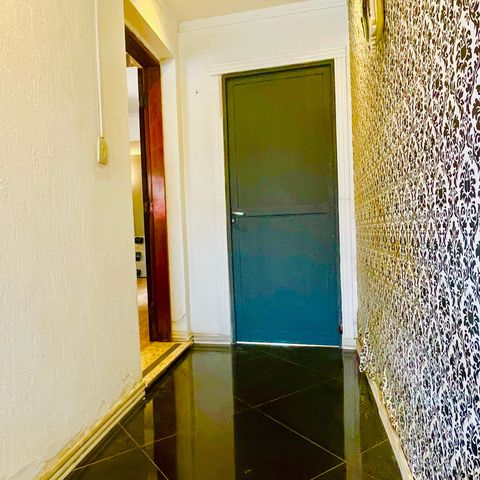 Casa à venda com 241m², 4 quartos e 2 vagas Casa à venda com 241m², 4 quartos e 2 vagasHall de entrada