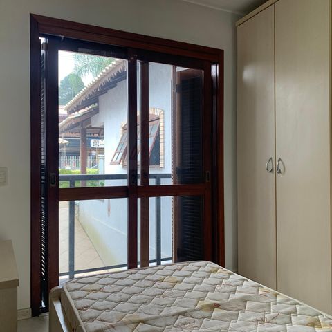 Casa à venda com 350m², 5 quartos e 8 vagasQuarto 3