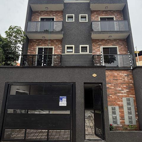 Apartamento à venda com 40m², 2 quartos e 1 vaga Apartamento à venda com 40m², 2 quartos e 1 vagaFachada