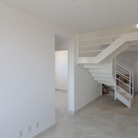 Apartamento à venda com 123m², 2 quartos e 2 vagasSala