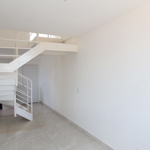 Apartamento à venda com 123m², 2 quartos e 2 vagasSala