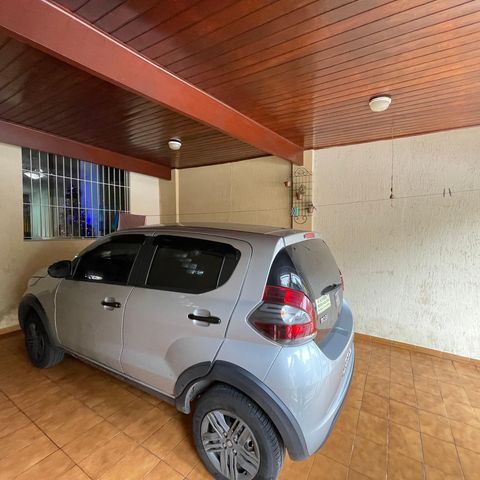 Casa à venda com 140m², 2 quartos e 2 vagasGaragem