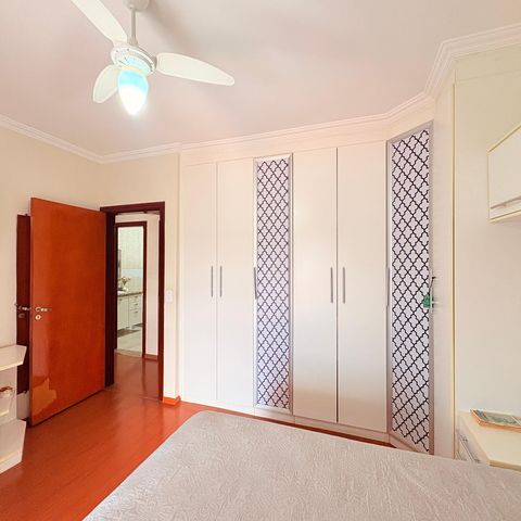 Casa de condomínio à venda com 500m², 5 quartos e 5 vagasQuarto 4