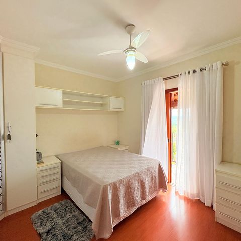 Casa de condomínio à venda com 500m², 5 quartos e 5 vagasQuarto 4
