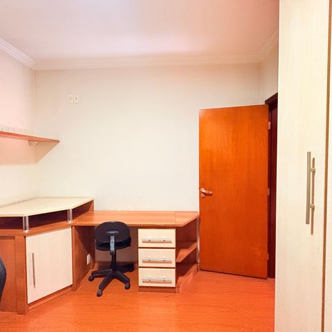 Casa de condomínio à venda com 500m², 5 quartos e 5 vagasQuarto 2