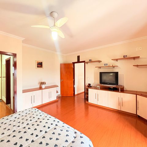 Casa de condomínio à venda com 500m², 5 quartos e 5 vagasSuíte Master