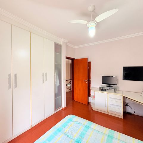 Casa de condomínio à venda com 500m², 5 quartos e 5 vagasQuarto 3
