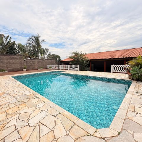 Casa de condomínio à venda com 500m², 5 quartos e 5 vagasPiscina