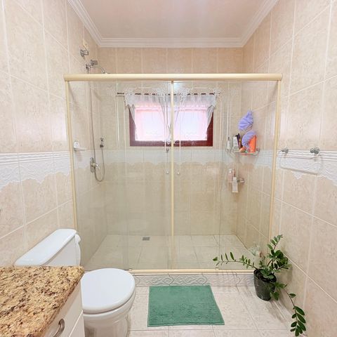 Casa de condomínio à venda com 500m², 5 quartos e 5 vagasBanheiro Social