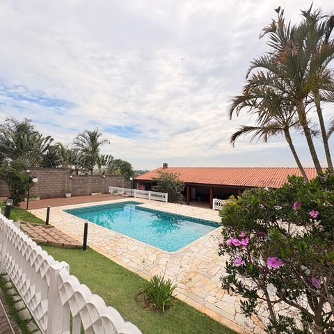 Casa de condomínio à venda com 500m², 5 quartos e 5 vagasPiscina