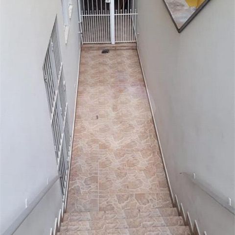 Casa à venda com 330m², 5 quartos e 8 vagas