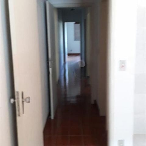 Casa à venda com 330m², 5 quartos e 8 vagas