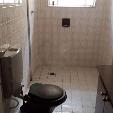 Casa à venda com 330m², 5 quartos e 8 vagas
