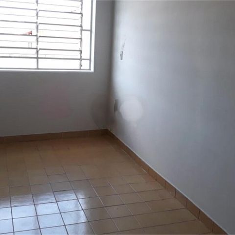 Casa à venda com 330m², 5 quartos e 8 vagas