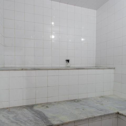 Apartamento à venda com 162m², 3 quartos e 2 vagas Apartamento à venda com 162m², 3 quartos e 2 vagasSauna