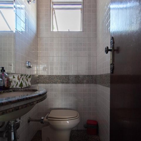 Apartamento à venda com 162m², 3 quartos e 2 vagas Apartamento à venda com 162m², 3 quartos e 2 vagasLavabo