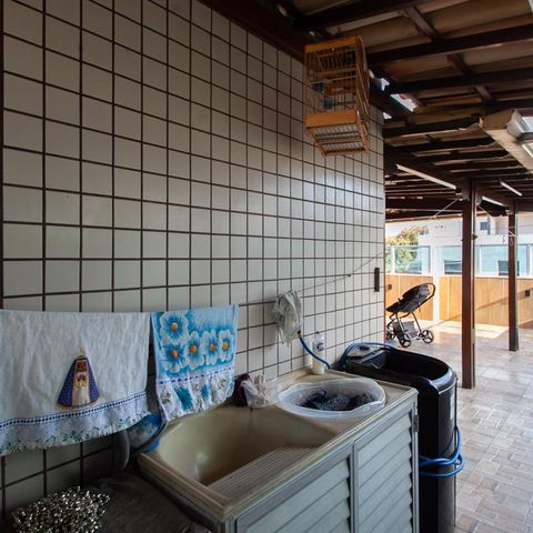 Apartamento à venda com 162m², 3 quartos e 2 vagas Apartamento à venda com 162m², 3 quartos e 2 vagasÁrea de Serviço 1