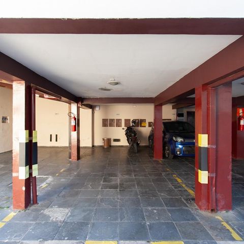 Apartamento à venda com 162m², 3 quartos e 2 vagas Apartamento à venda com 162m², 3 quartos e 2 vagasGaragem